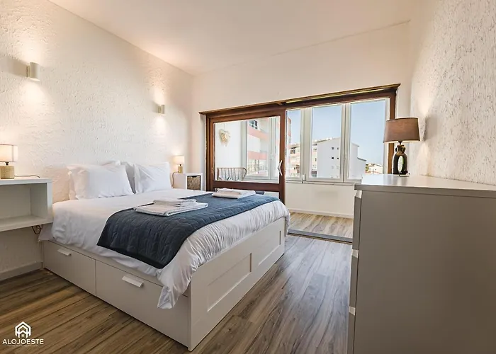 Casa Marazul -